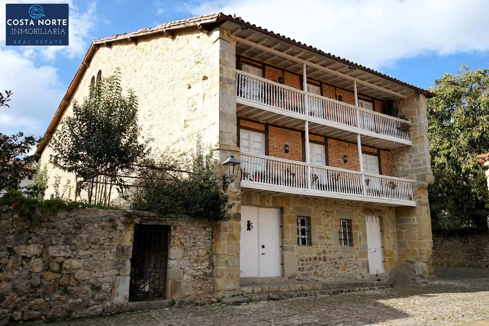 Edificio en venta en CARRERA, 17, Santillana del Mar