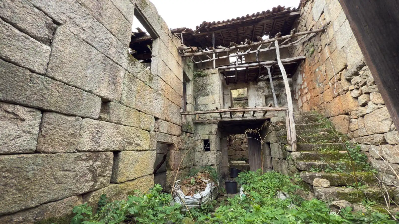 Haus mit Terrasse zum Verkauf in CRUZ DA OLIVEIRA, imagen 10