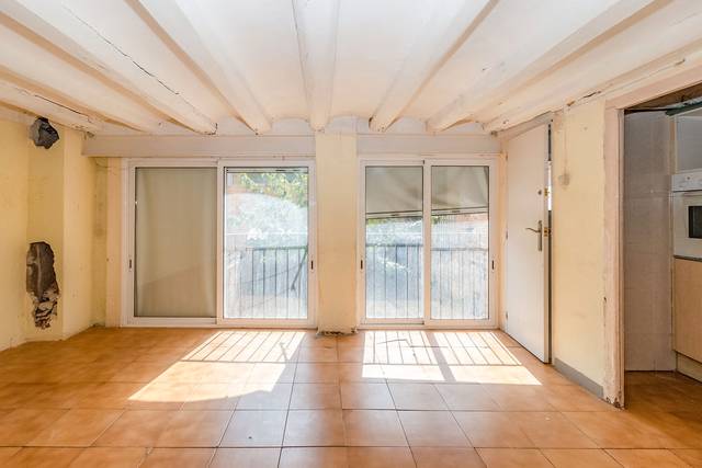 Piso en Venta en Cos (Entresuelo) en Valldaura - Carretera de Cardona