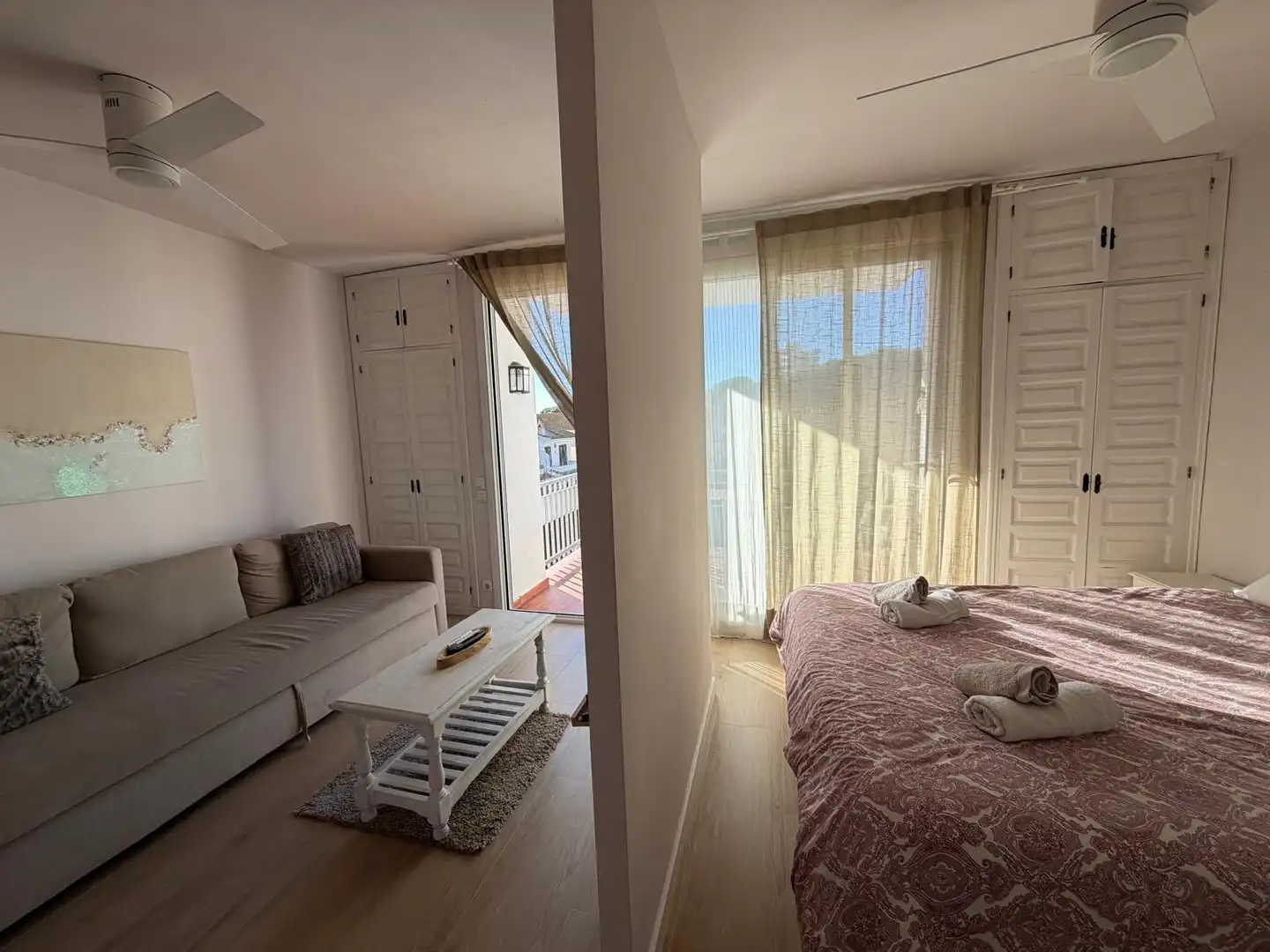 Bedroom of Apartments for sale in Castell d'Aro, Platja d'Aro i s'Agaró  with Furnished and Balcony