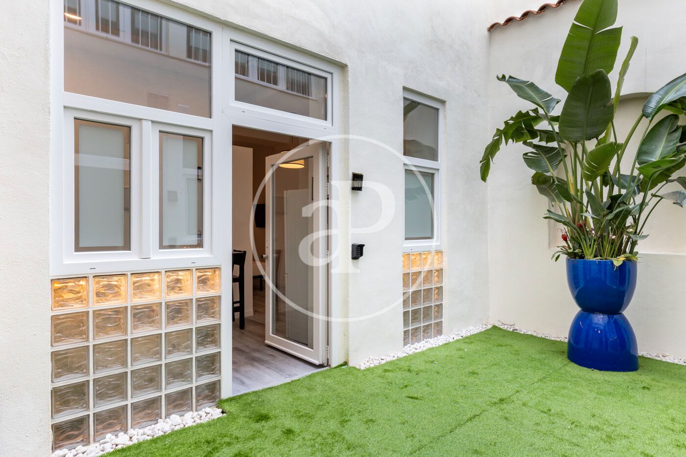 Vista exterior de Loft de lloguer en  Valencia Capital amb Aire condicionat, Calefacció i Moblat