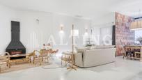 Living room of Flat for sale in  Barcelona Capital  with Air Conditioner