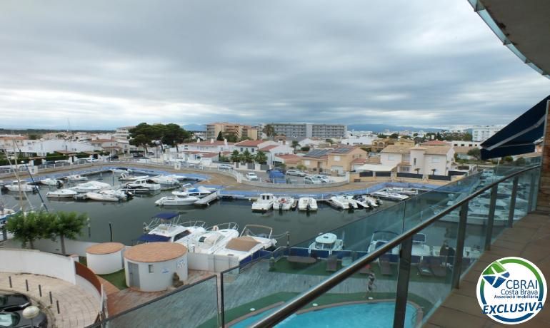 Flat for sale in Santa Margarita