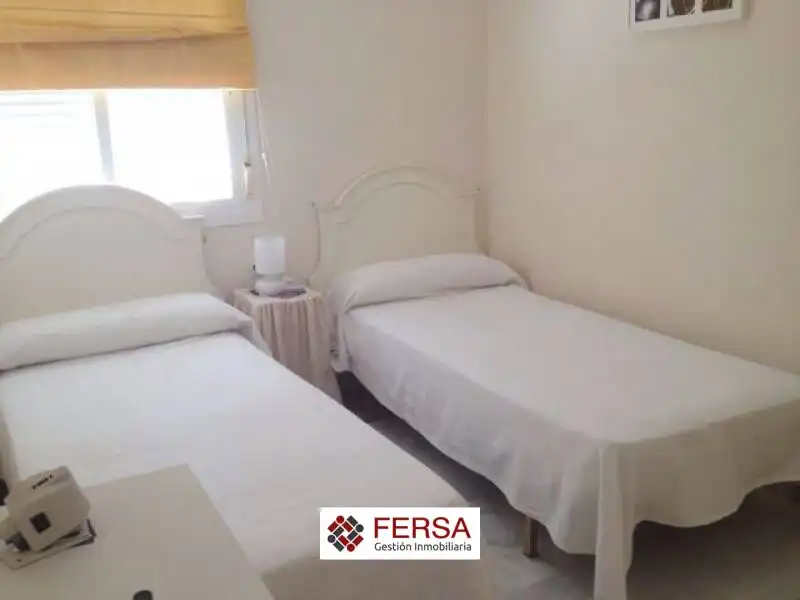 Apartamento de alquiler en El Ancla