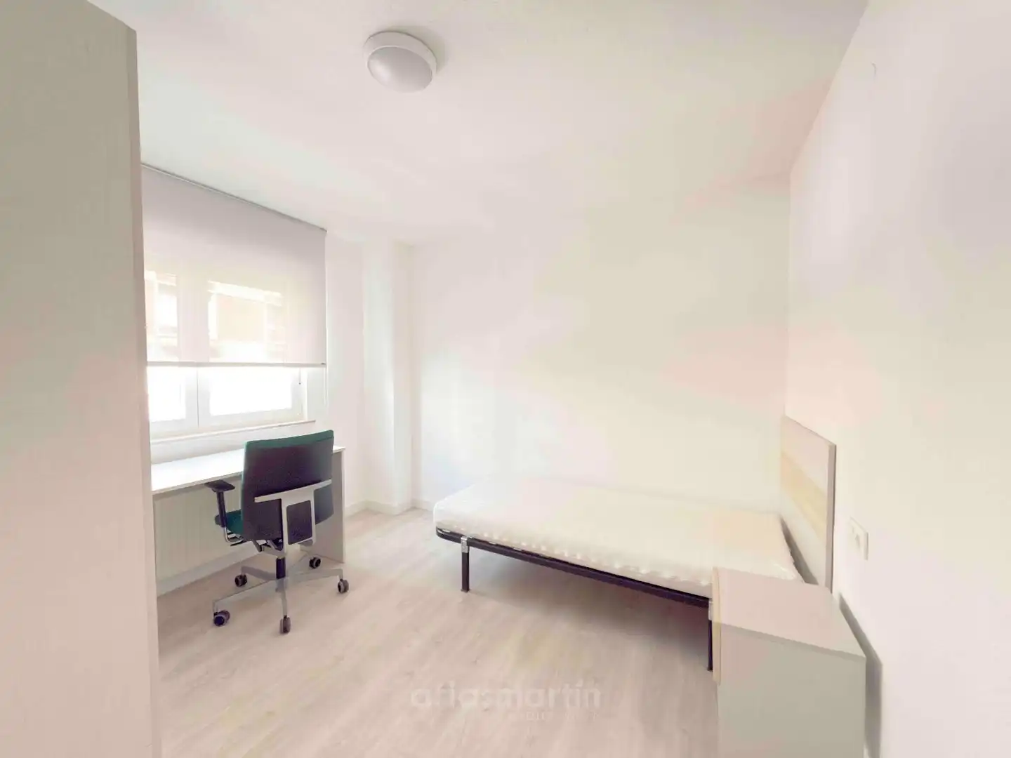 Habitación de Piso de alquiler en Salamanca con Calefacción, Terraza y Amueblado