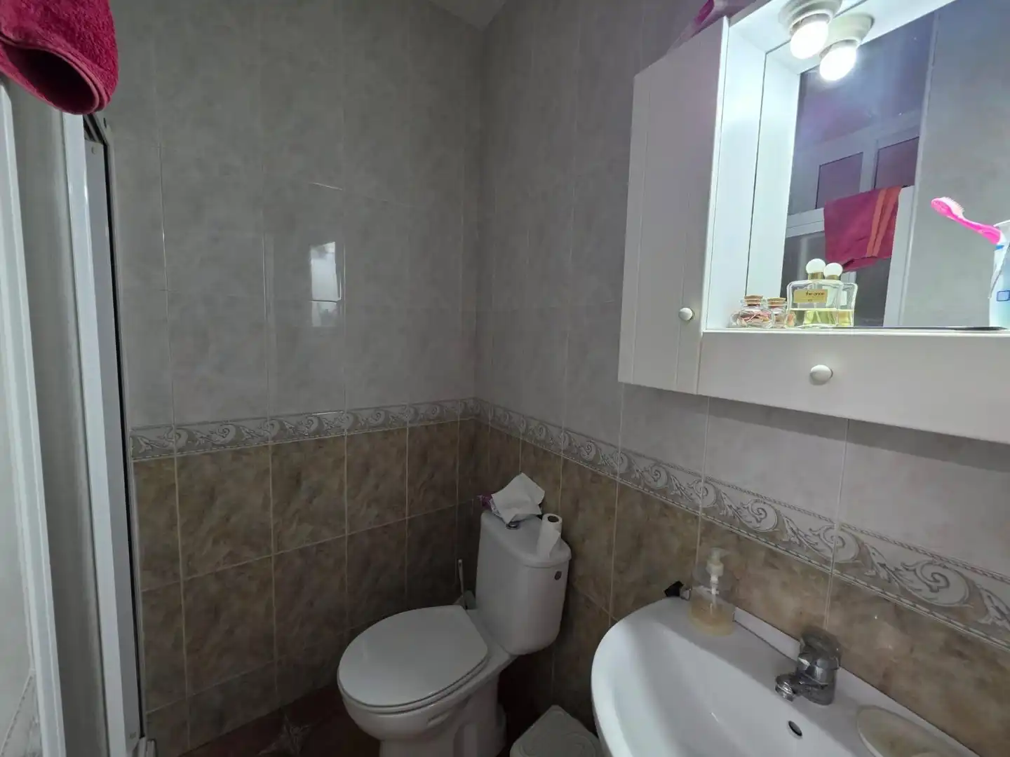 Bathroom of Houses for sale in Cuevas Bajas  with Air Conditioner, Heating and Terrace