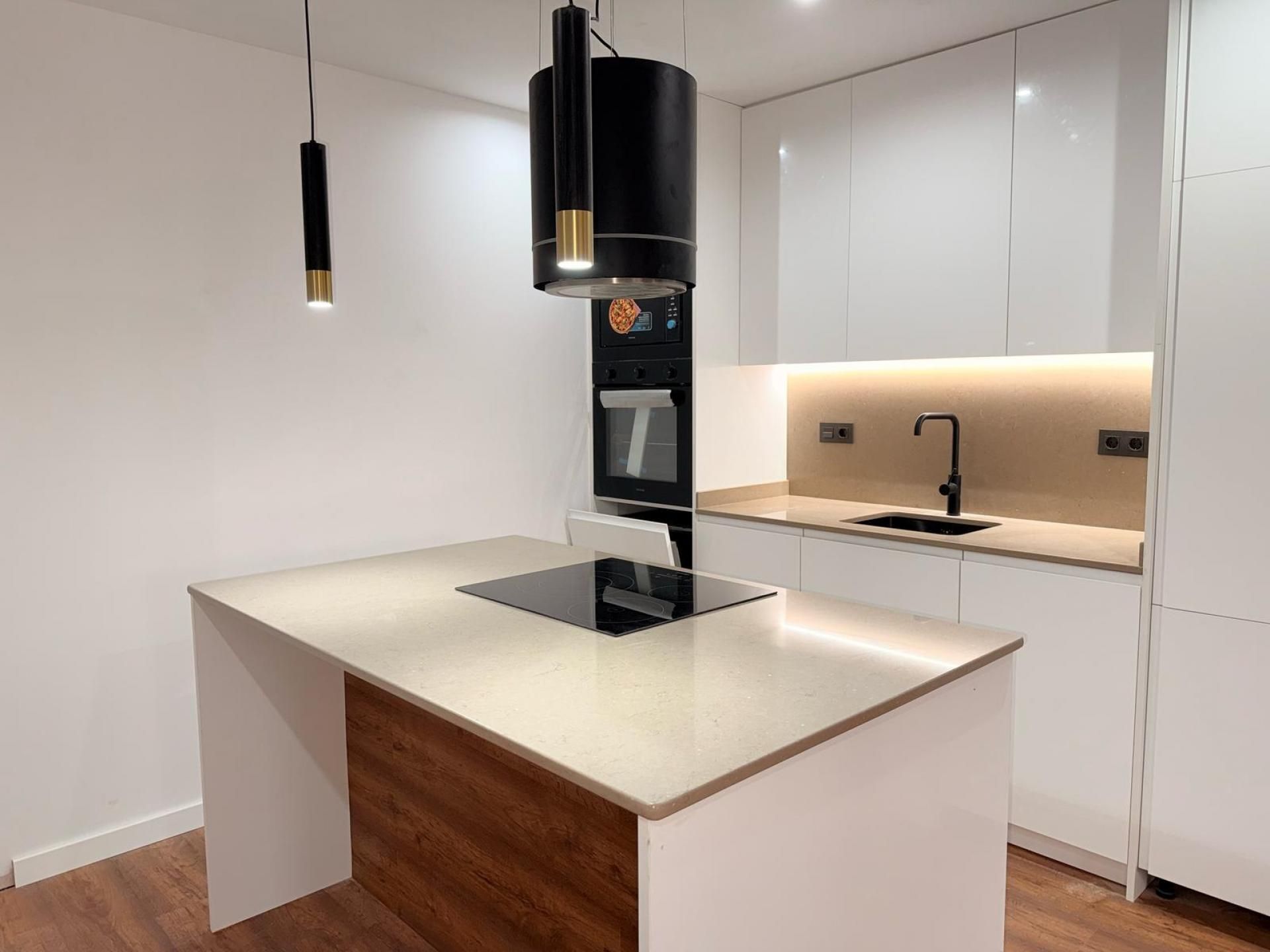 Cuina de Pis en venda en Sabadell amb Calefacció