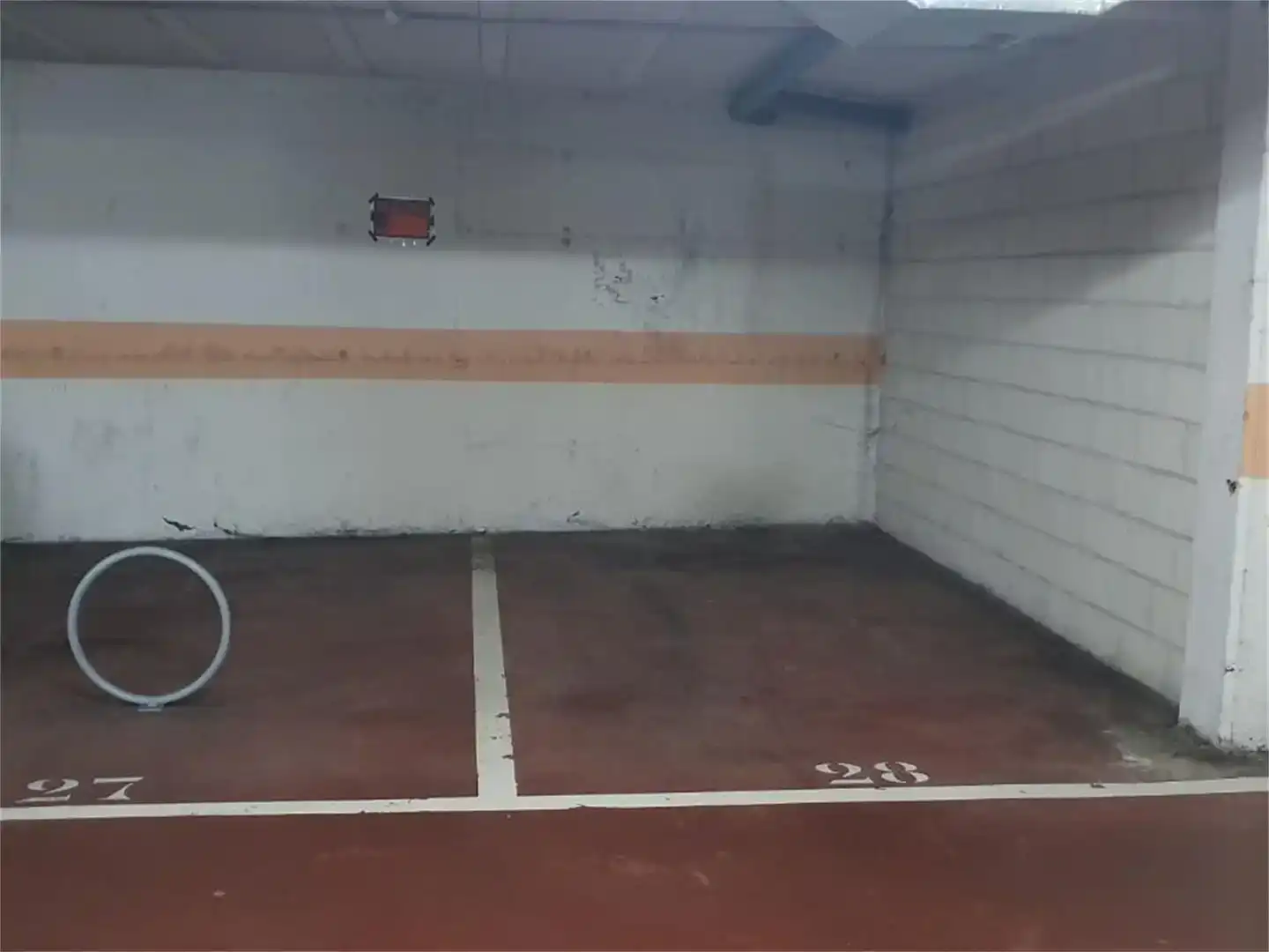 Parkplatz von Garage zur Miete in Cambados