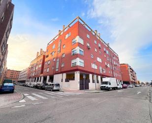 Vista exterior de Àtic en venda en Valdemoro amb Aire condicionat, Calefacció i Terrassa