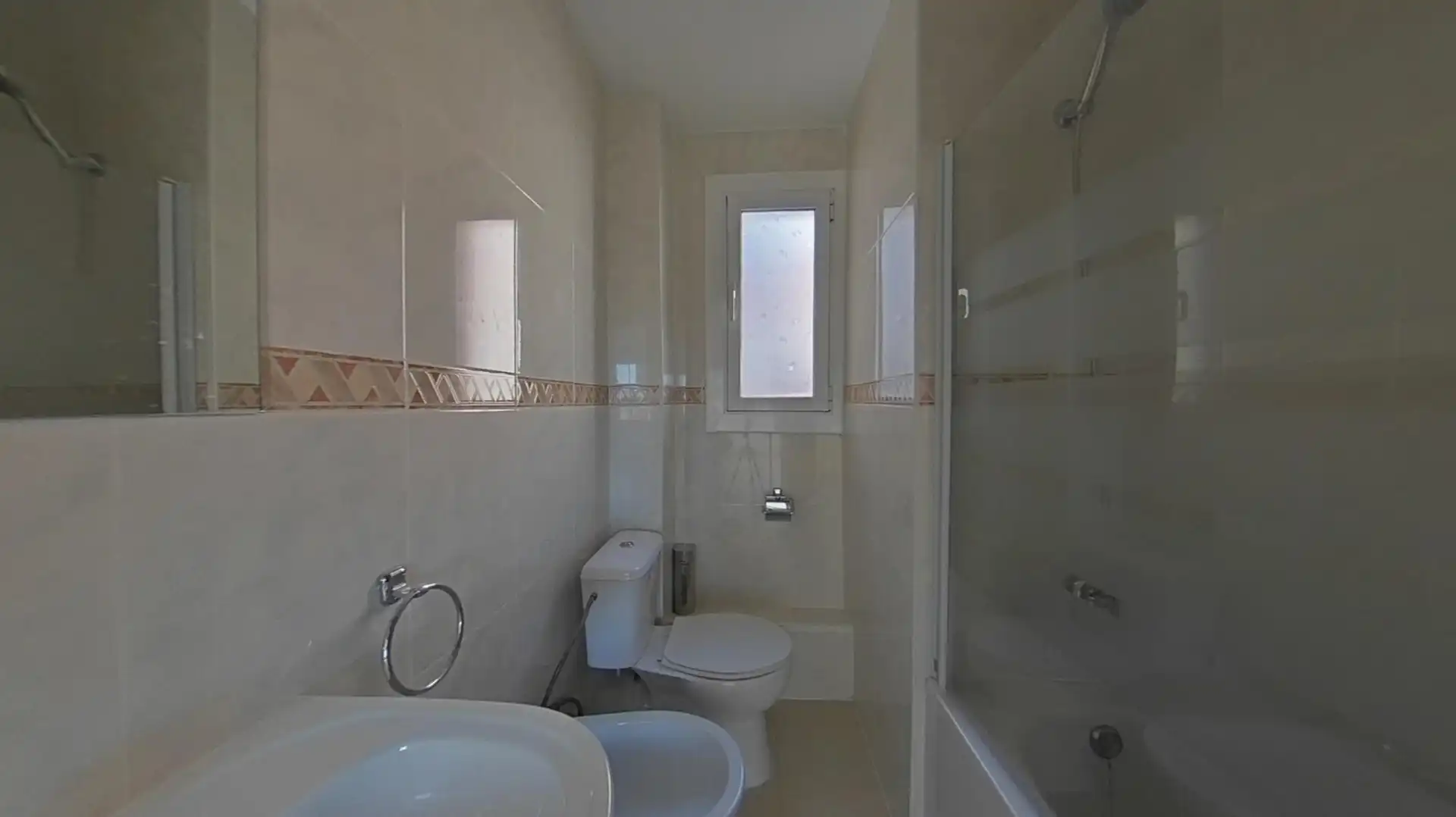 Baño de Piso en venta en Sabadell