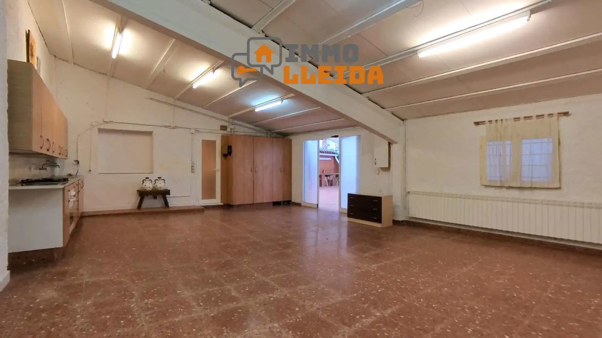 Casa adosada en venta en Balaguer con Calefacción y Terraza