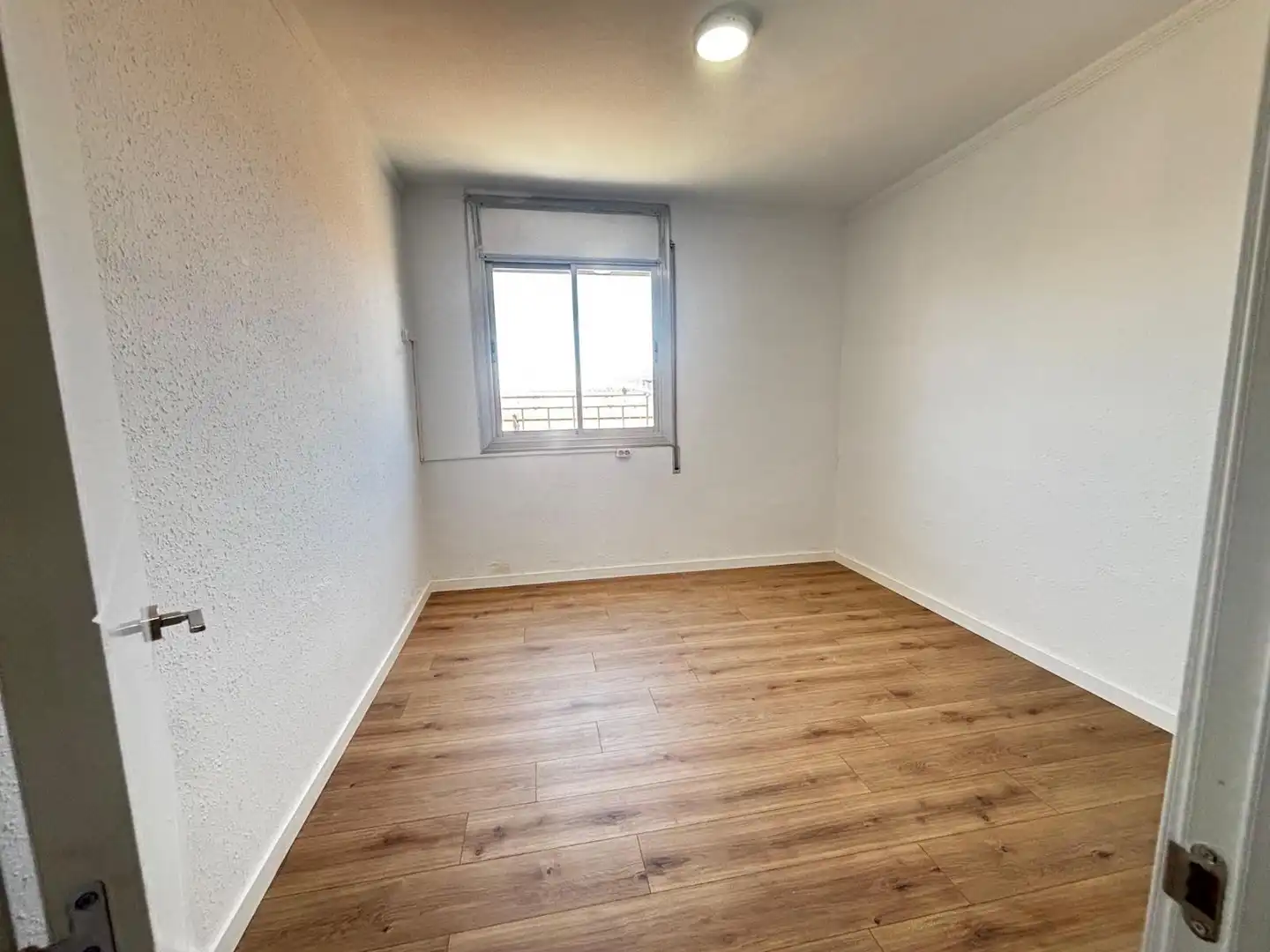 Dormitori de Pis en venda en Sabadell amb Parquet