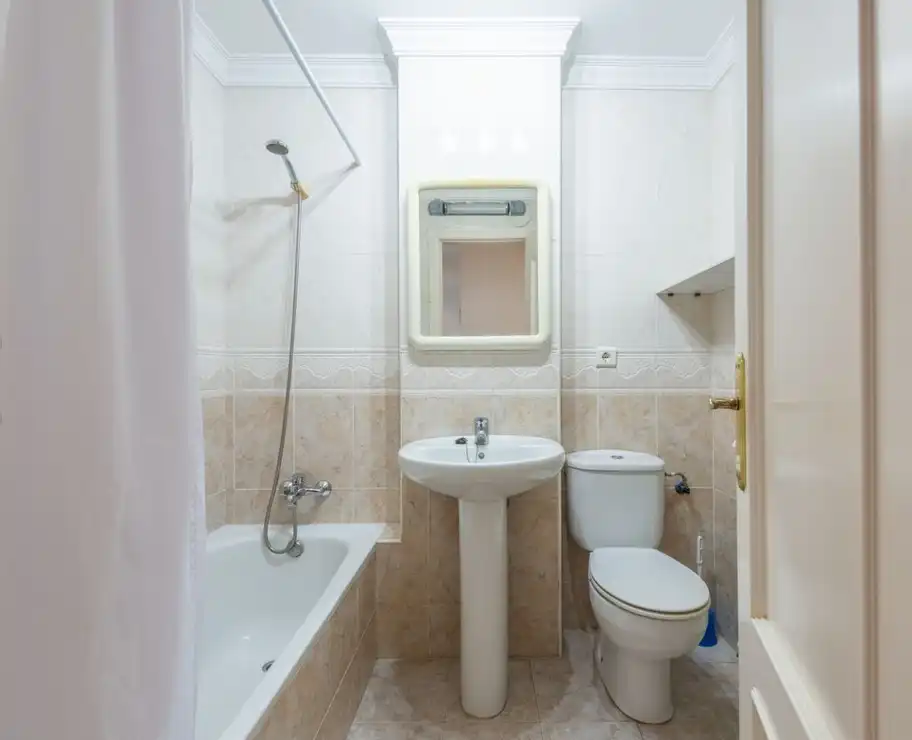 Piso con ascensor en venta en Estepona Pueblo, imagen 14
