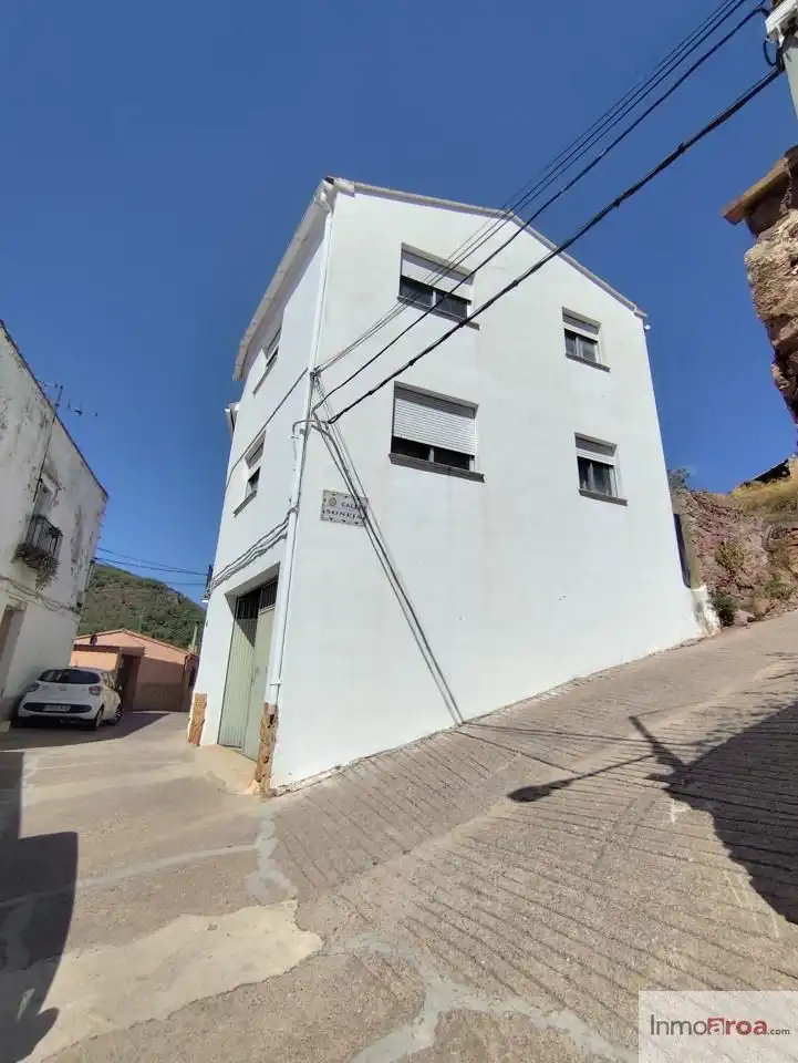 Vista exterior de Casa o chalet en venta en Gátova con Terraza