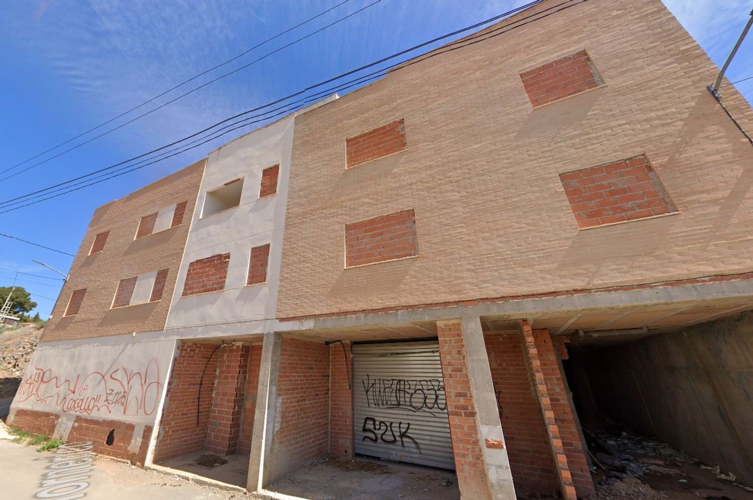 Exterior view of Building for sale in Pedralba