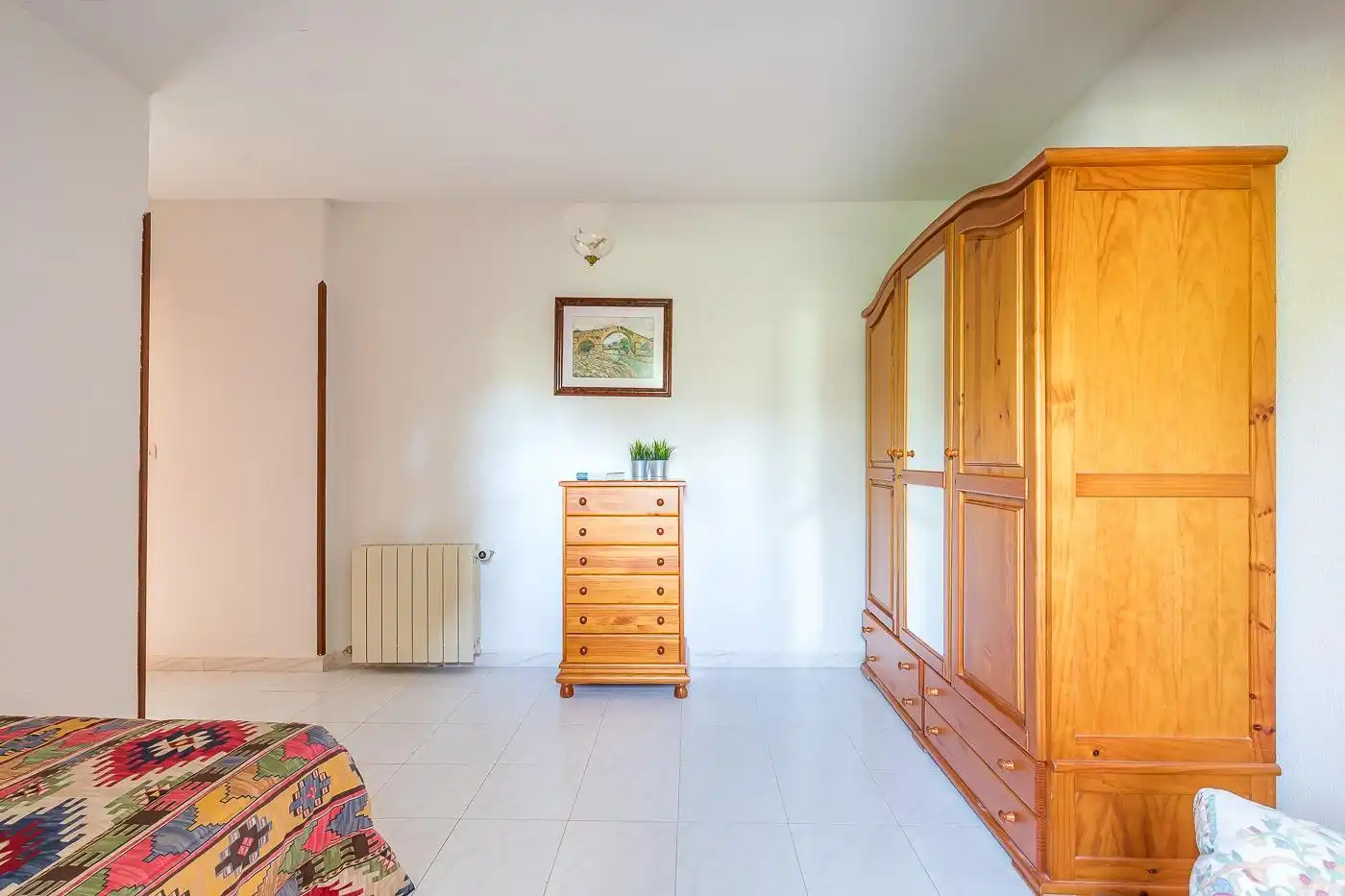 Habitación de Casa o chalet en venta en San Lorenzo de El Escorial con Calefacción, Alarma y Piscina comunitaria