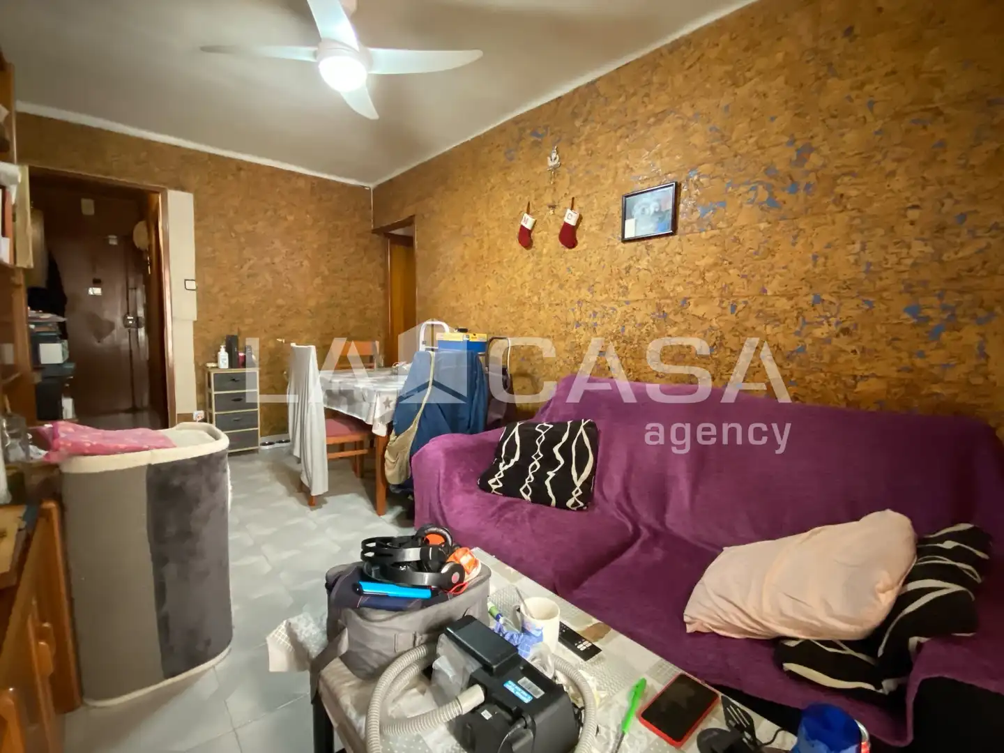 Piso en venta en Santa Coloma de Gramenet con Calefacción y Balcón