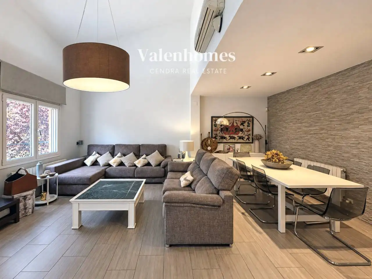 Sala de estar de Casa o chalet en venta en Terrassa con Aire acondicionado, Calefacción y Terraza