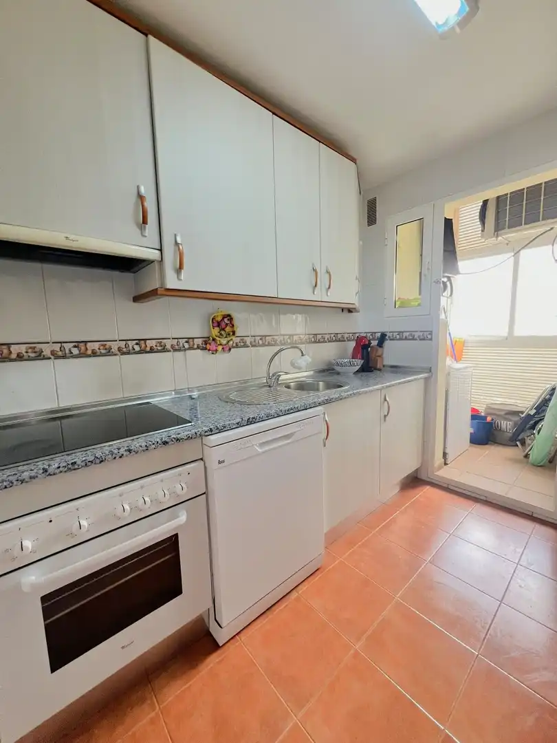 Cocina de Apartamento en venta en Isla Cristina con Aire acondicionado, Calefacción y Terraza
