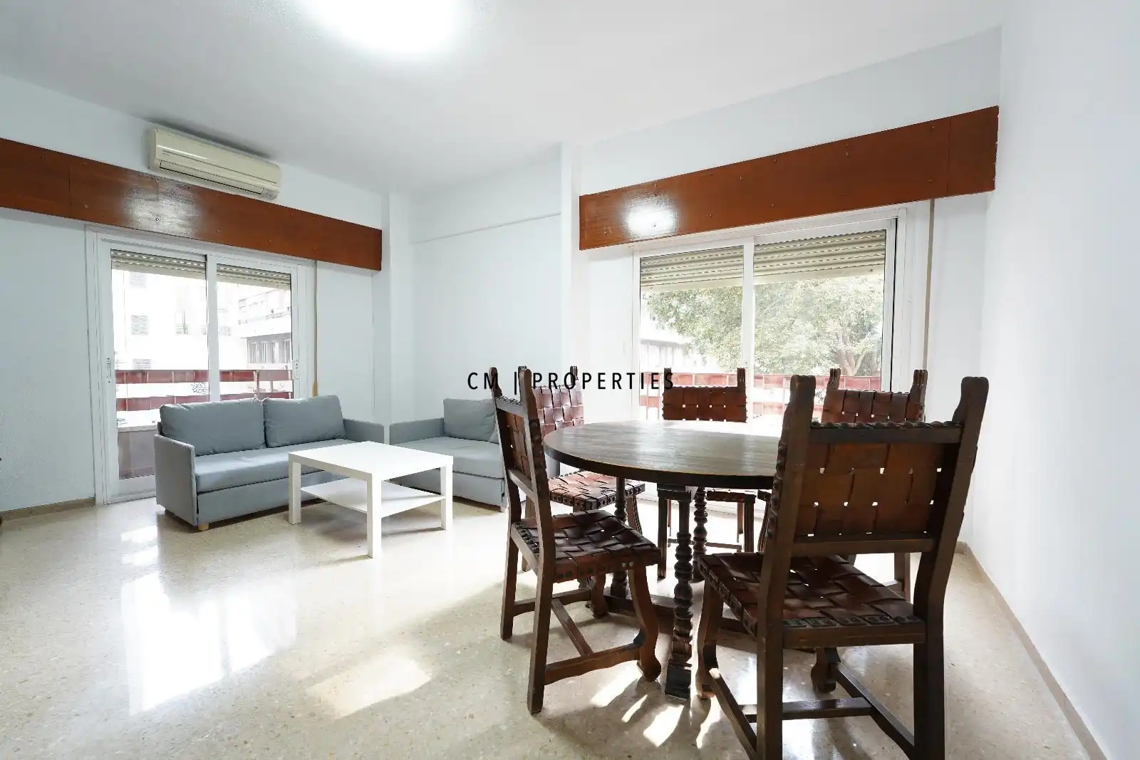 Sala de estar de Piso para compartir en Valencia con Aire acondicionado, Amueblado y TV