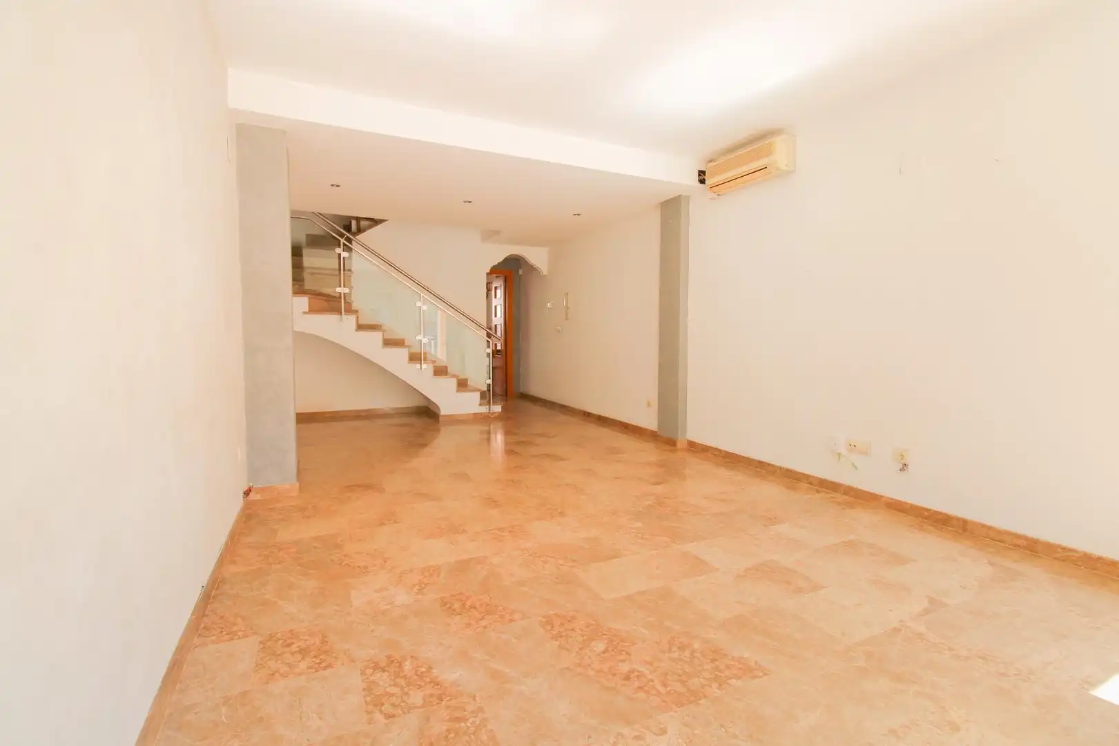 Casa adosada en venda en Puçol