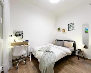 Bedroom of Apartment to share in  Madrid Capital  with Heating, Furnished and Washing machine