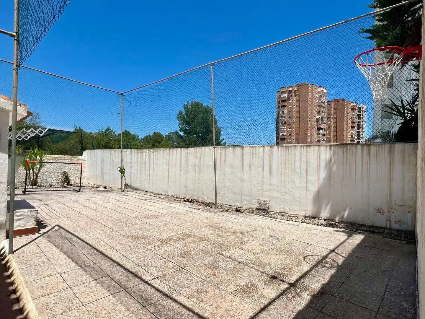 Aparcament de Casa o xalet de lloguer en Finestrat amb Aire condicionat i Piscina