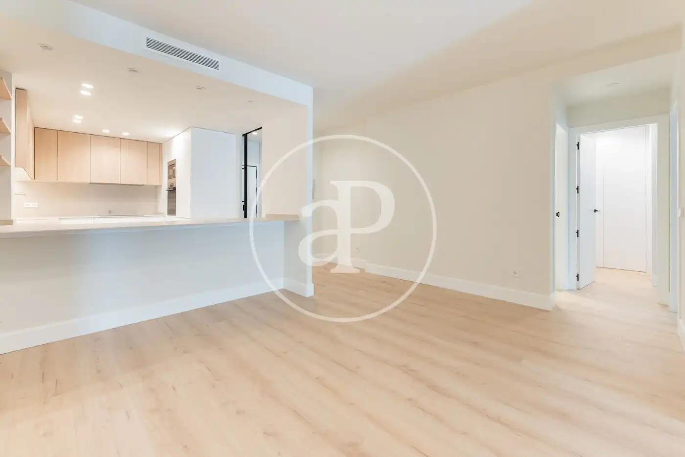Wohnzimmer von Wohnung zur Miete in Madrid mit Klimaanlage, Heizung und Privatgarten