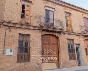 Exterior view of Study for sale in  Valencia Capital  with Balcony