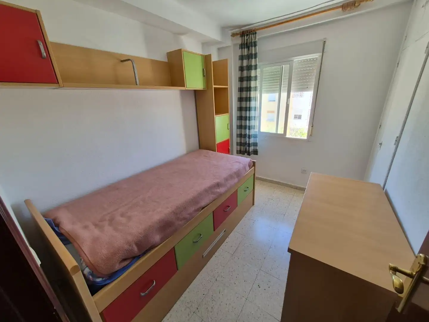 Dormitori de Pis en venda en San Fernando amb Terrassa