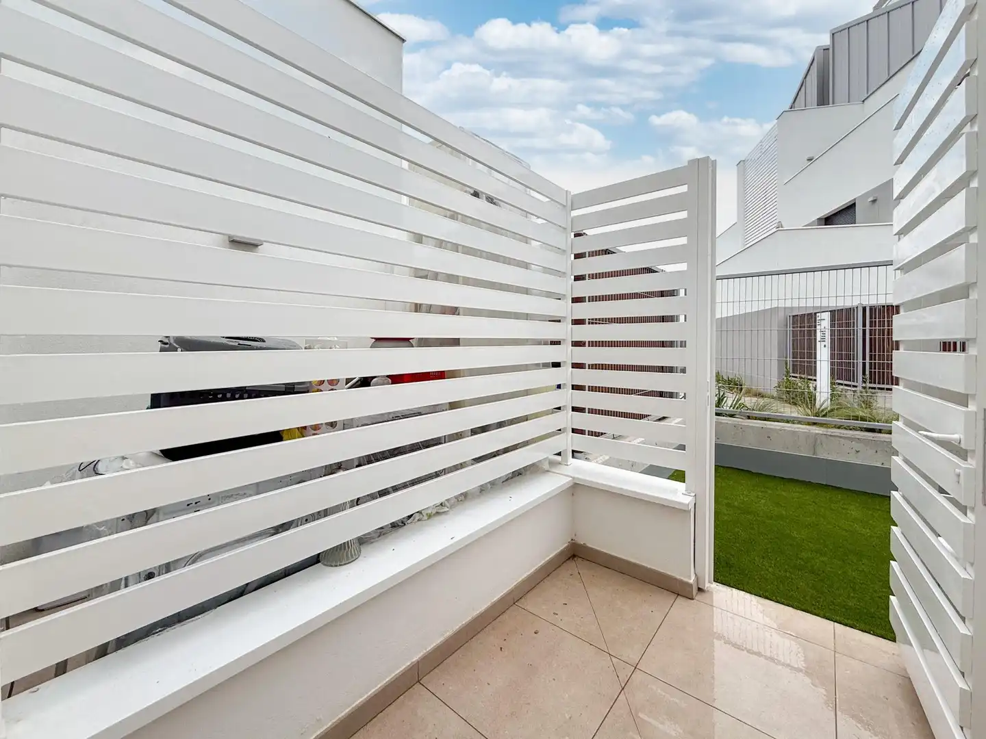 Flat with pool to rent in Cobeña, imagen 54