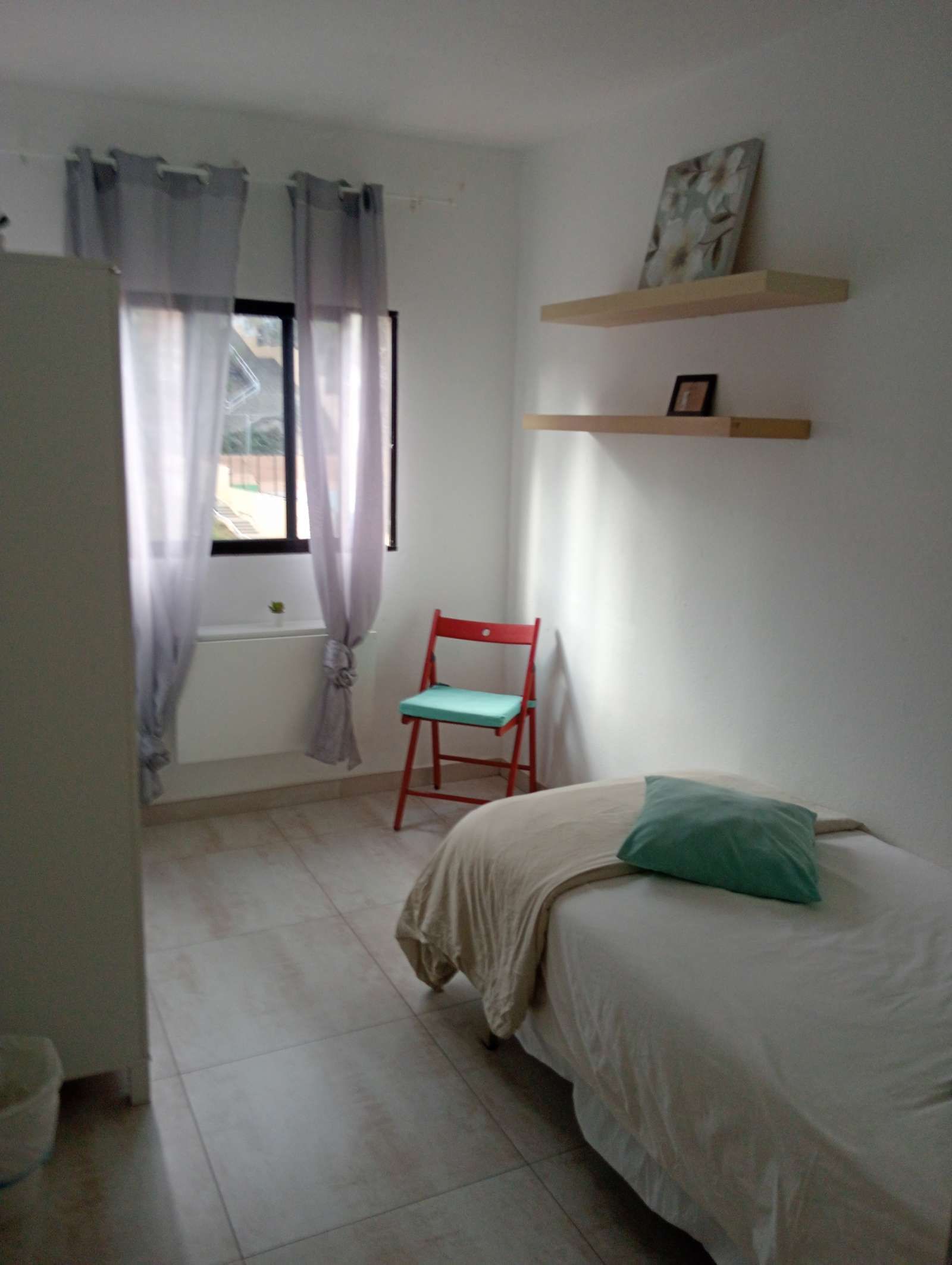 Bedroom of Flat to share in Las Palmas de Gran Canaria  with Air Conditioner and Terrace