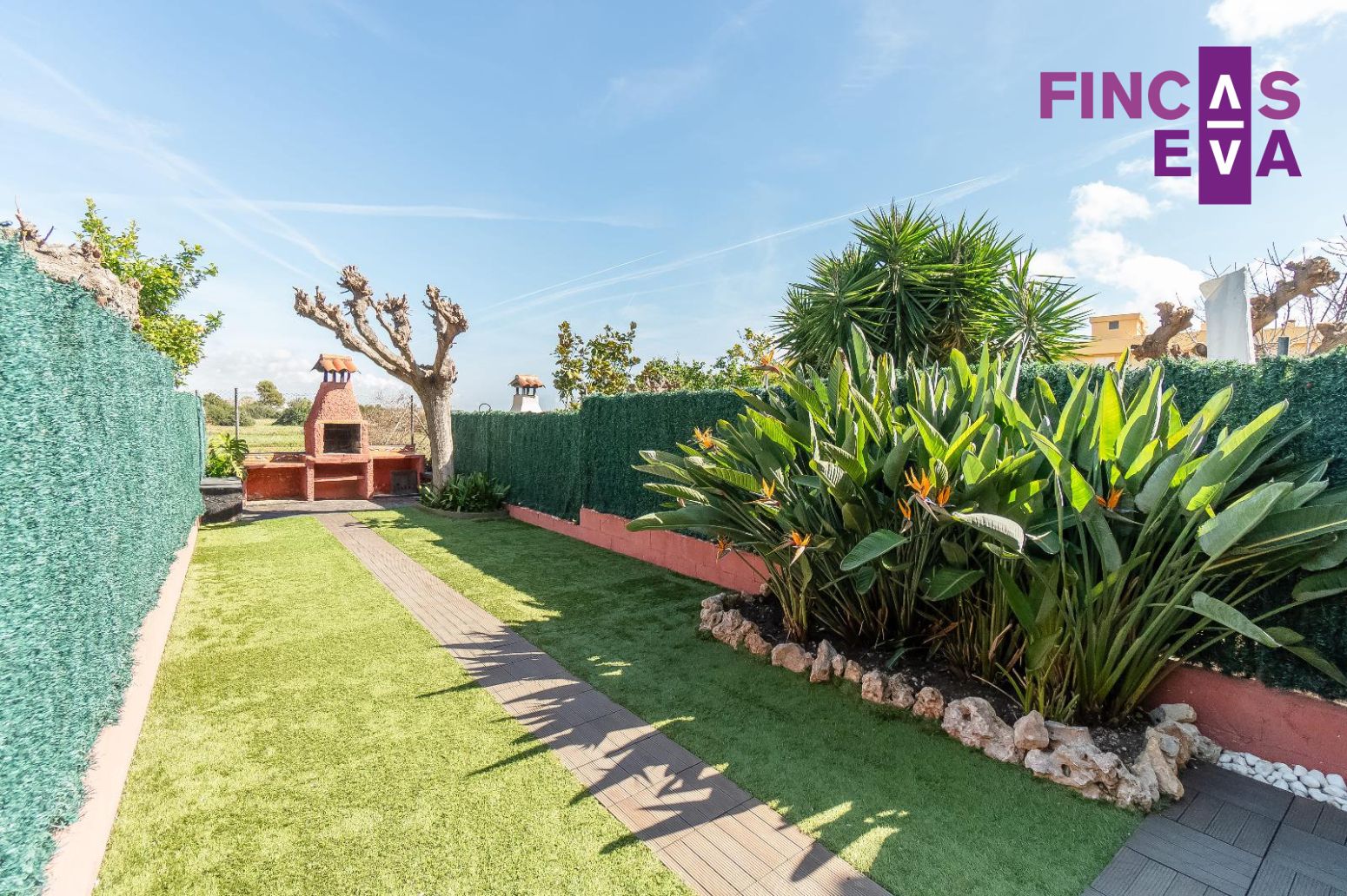 Jardí de Casa adosada en venda en Torredembarra amb Terrassa