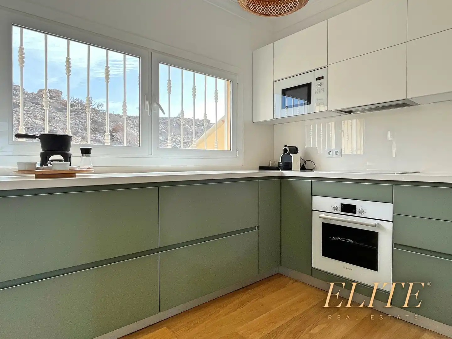 Kitchen of Houses for sale in San Bartolomé de Tirajana  with Air Conditioner, Terrace and Storage room
