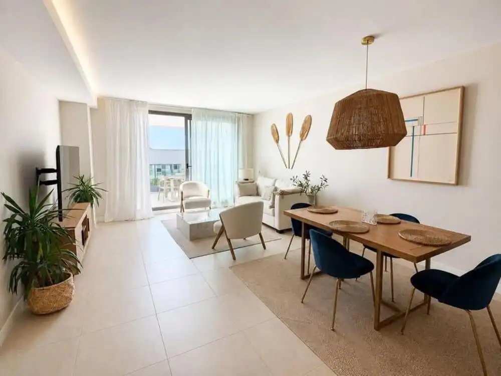 Sala d'estar de Apartament de lloguer en Estepona amb Aire condicionat, Terrassa i Traster