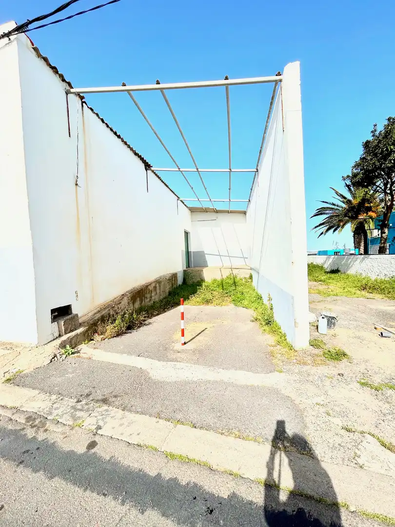 Parking de Nave industrial en venta en Arico