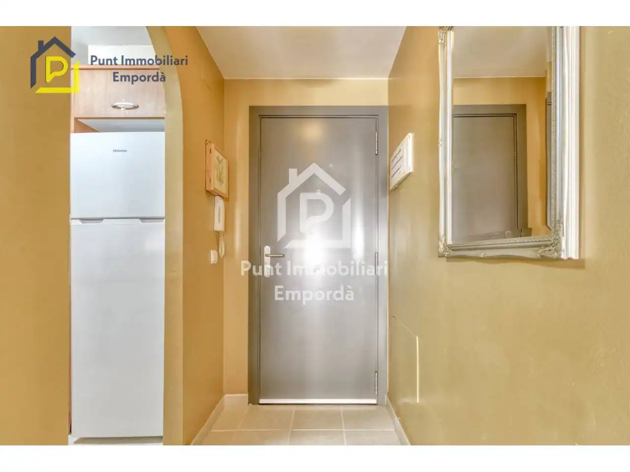 Apartament amb terrassa en venda a Calle Joanot Martorell, imagen 3