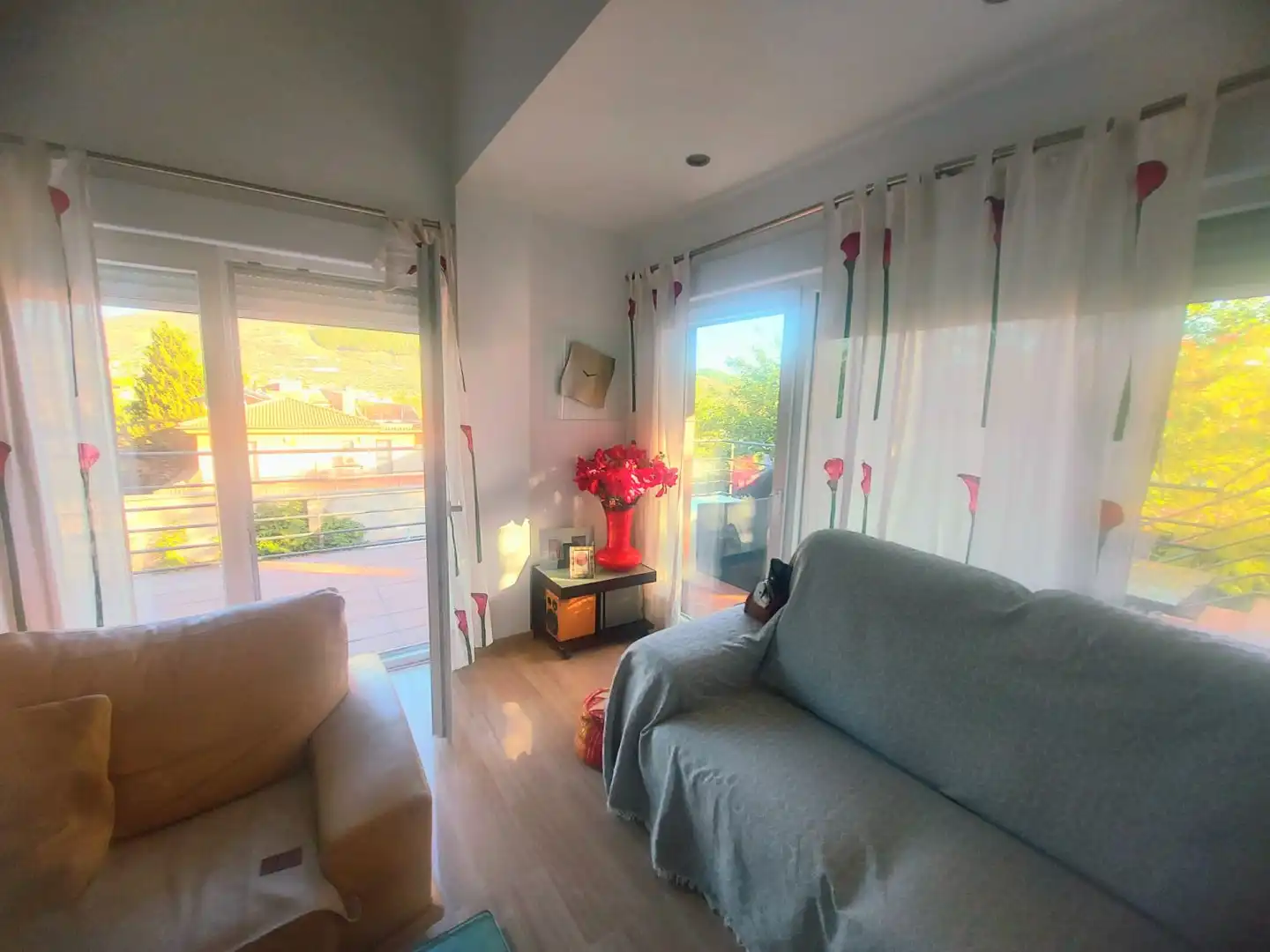 Sala de estar de Casa o chalet en venta en La Guardia de Jaén con Aire acondicionado, Calefacción y Jardín privado
