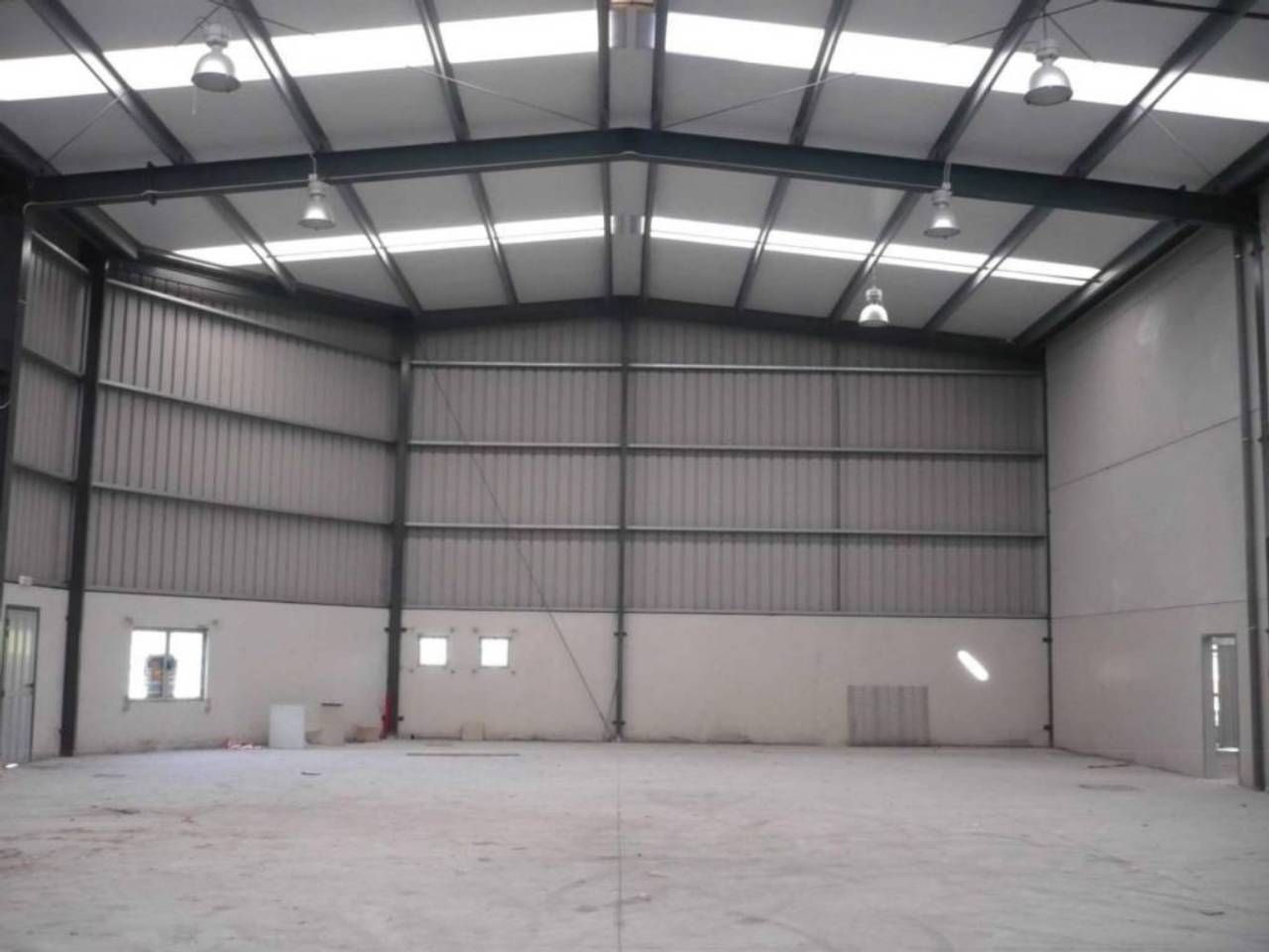 Industrial buildings to rent in Oviedo 