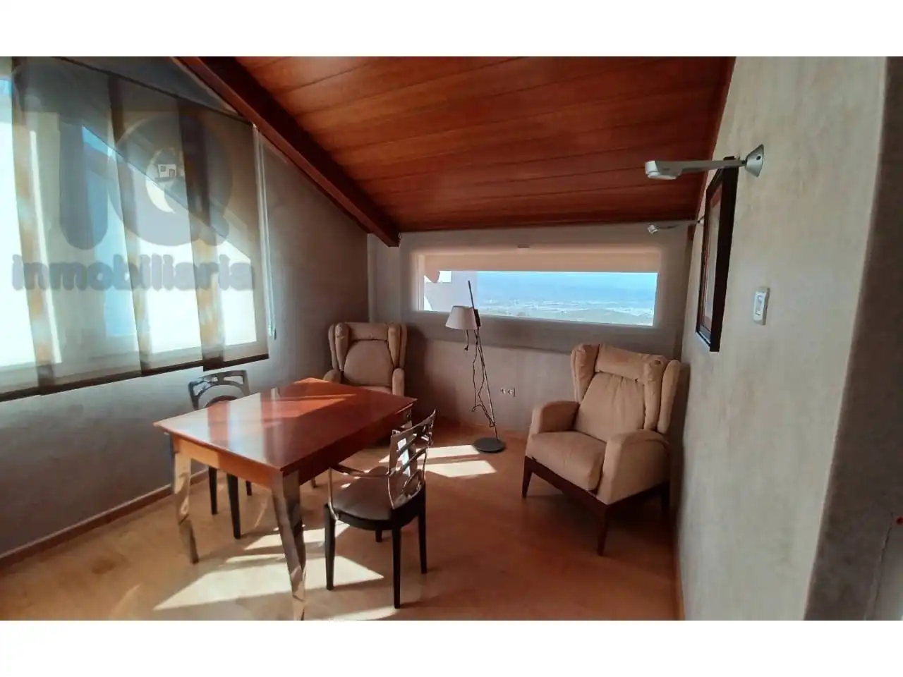 Esszimmer von Haus oder Chalet zum Verkauf in Nívar mit Klimaanlage, Heizung und Privatgarten