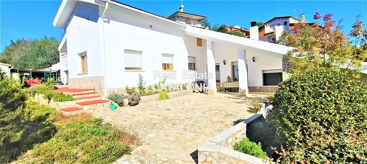 Xalet amb jardí en venda a Lloret Residencial - Montlloret, imagen 3