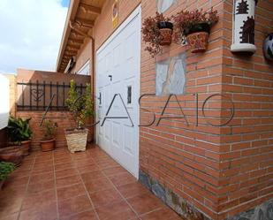 Terrace of House or chalet for sale in Ugena  with Air Conditioner, Heating and Storage room