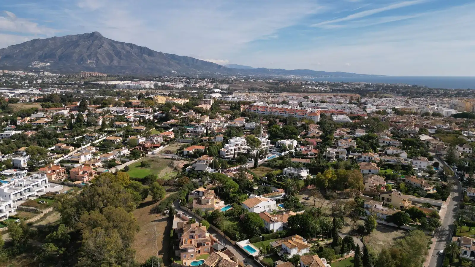 Chalet con piscina en venta en Avenida Pablo Ruiz Picasso 11, imagen 7