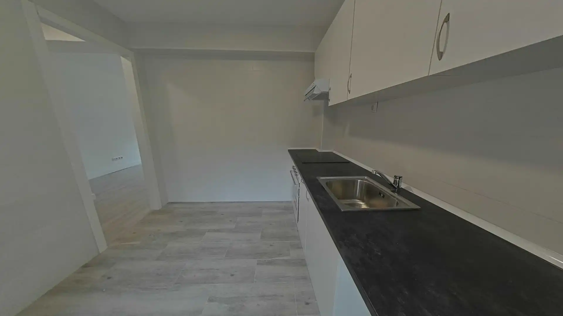 Cuina de Pis en venda en Madrid amb Calefacció