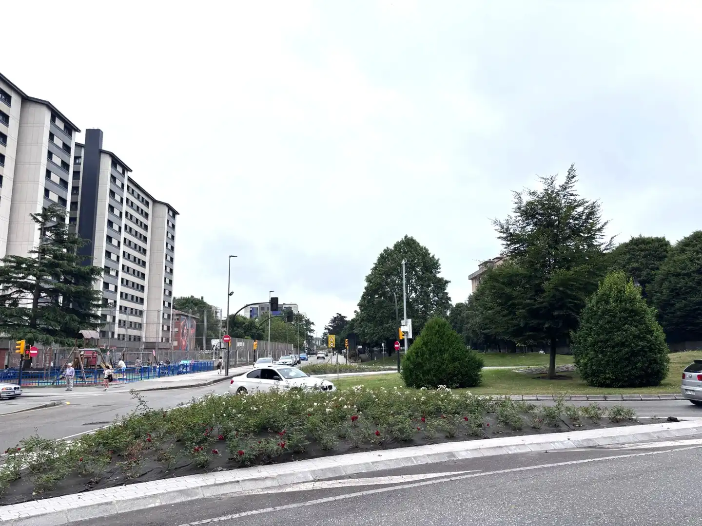 Vista exterior de Piso en venta en Gijón  con Calefacción, Parquet y Amueblado