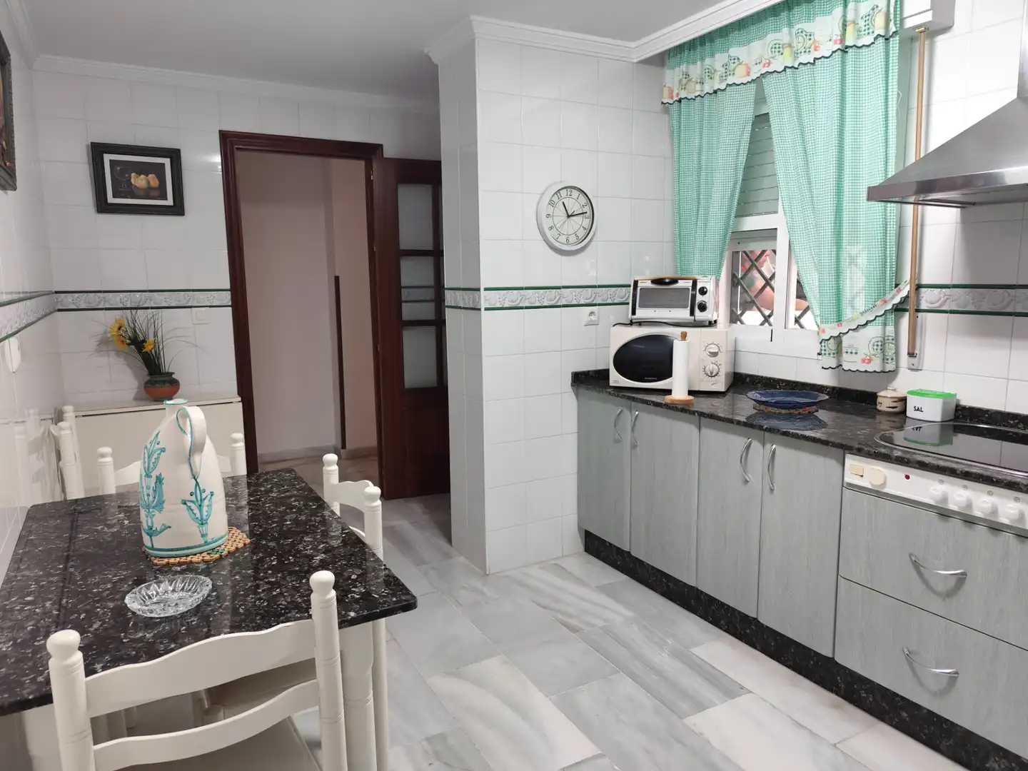 Appartamento con balcone in affitto a Calle Manuel de Diego Lora 6, imagen 16