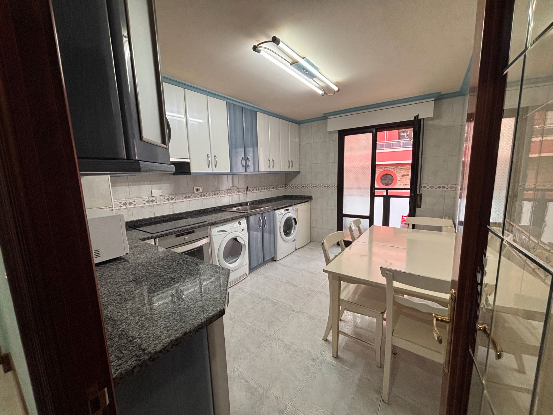 Cuina de Pis en venda en Bermeo amb Traster, Moblat i Balcó