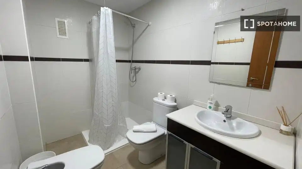 Wohnung mit Terrasse zur Miete in Quatre Carreres, imagen 3