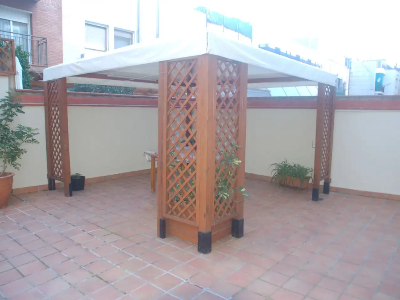 Terraza de Piso en venta en L'Hospitalet de Llobregat con Aire acondicionado, Terraza y Balcón