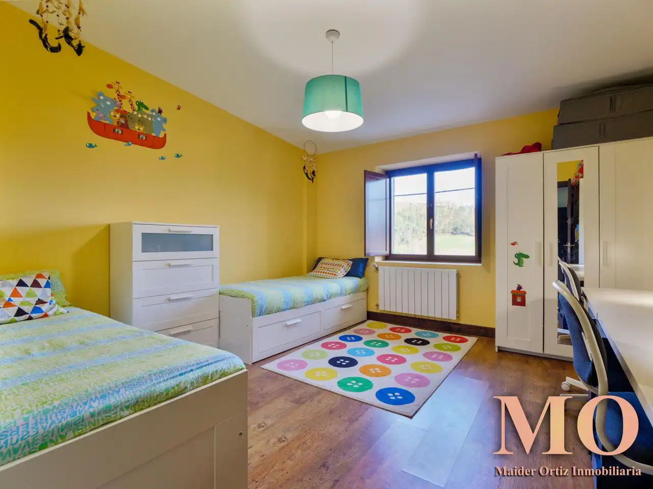 Schlafzimmer von Country house zum Verkauf in Bergara mit Heizung, Privatgarten und Terrasse